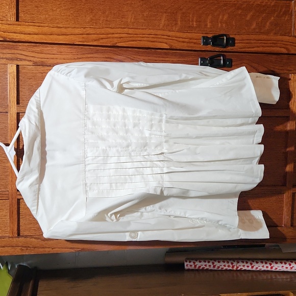 Size xsmall 2B Bebe Button-down Flowy Blouse - Picture 7 of 8